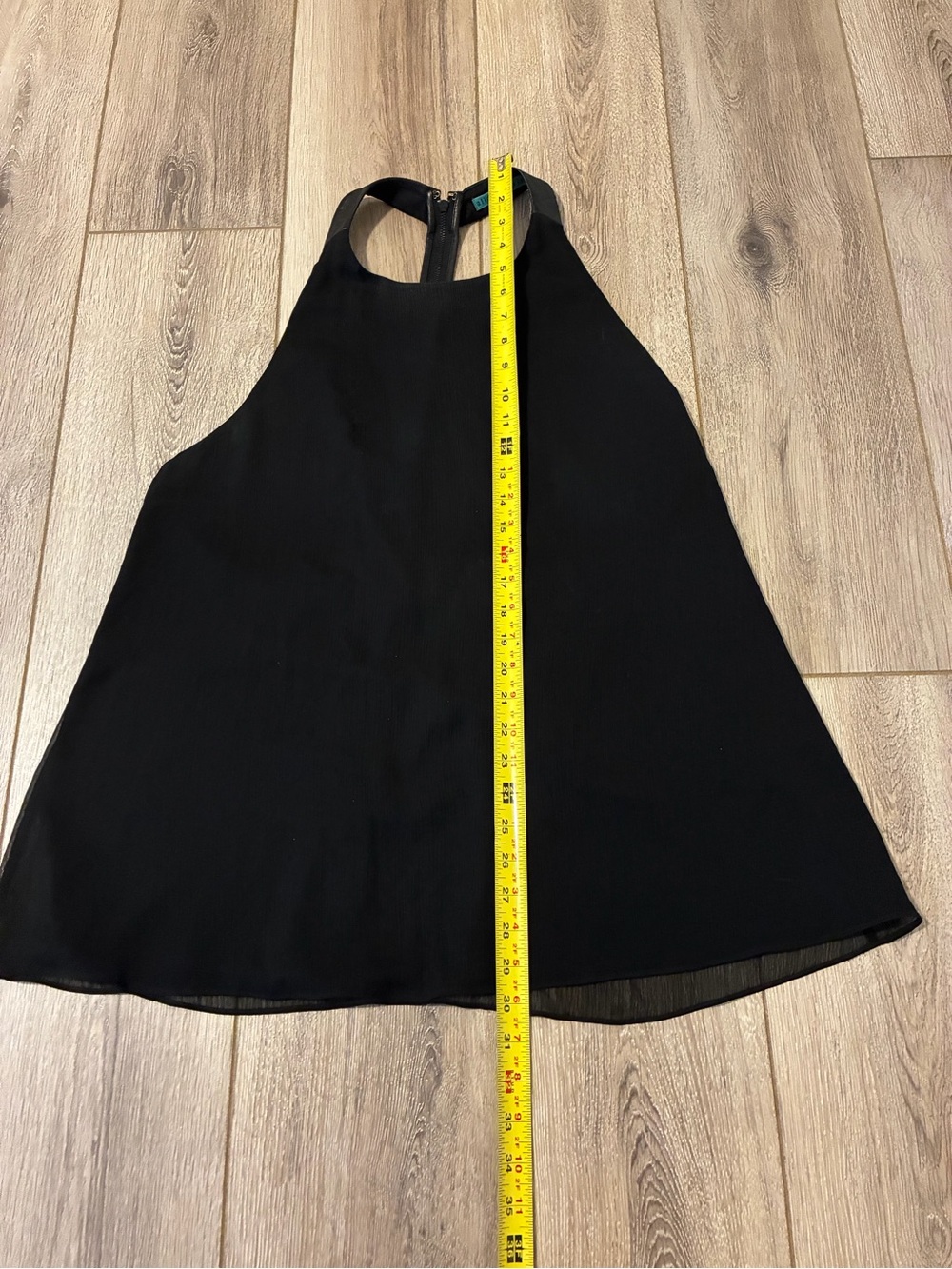 Alice + Olivia Black Sheer Back-Zip Halter Blouse/ Size Small(estimated) - Picture 6 of 8